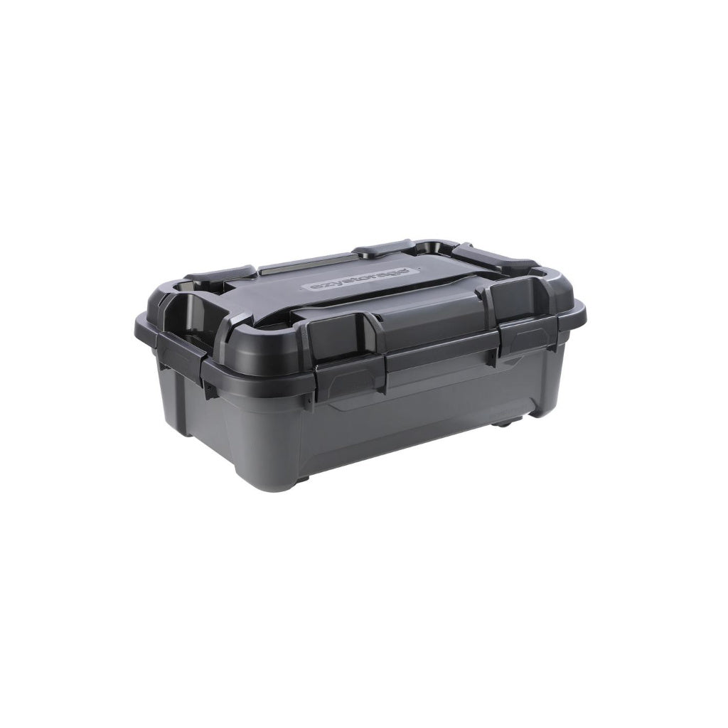 Kreher® Bunker Tough opbergbox met deksel en siliconen afdichting (IP67/IPX7). Gemaakt van robuuste kunststof in verschillende maten. Ideaal voor vochtige ruimtes, kelder, garage, camping en nog veel Kreher® Bunker Tough opbergbox met deksel en siliconen afdichting (IP67/IPX7). Gemaakt van robuuste kunststof in verschillende maten. Ideaal voor vochtige ruimtes, kelder, garage, camping en nog veel